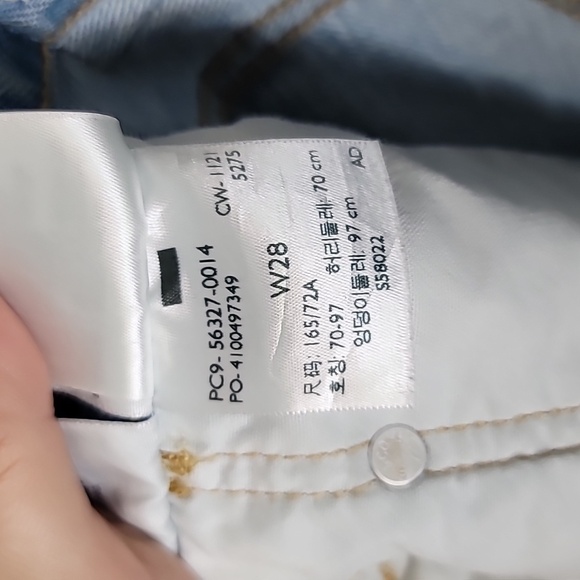 501 Big E Levis size 28 mom rise Button Fly cutoffs light wash denim jean shorts - Picture 14 of 15